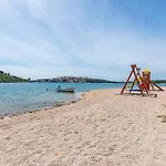 Apartment Lonamare *