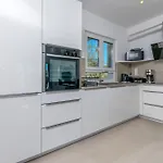 Lonamare * Rogoznica (Sibenik-Knin)