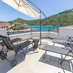 Lonamare * Rogoznica (Sibenik-Knin)