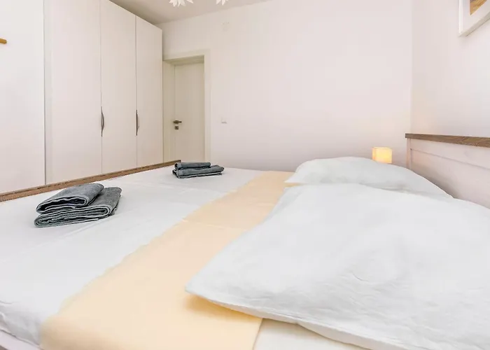 Apartamento Lonamare *