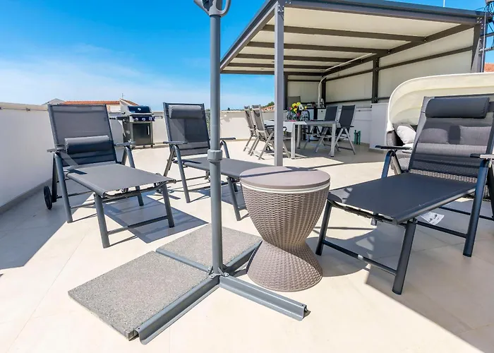 Lonamare Rogoznica (Sibenik-Knin)